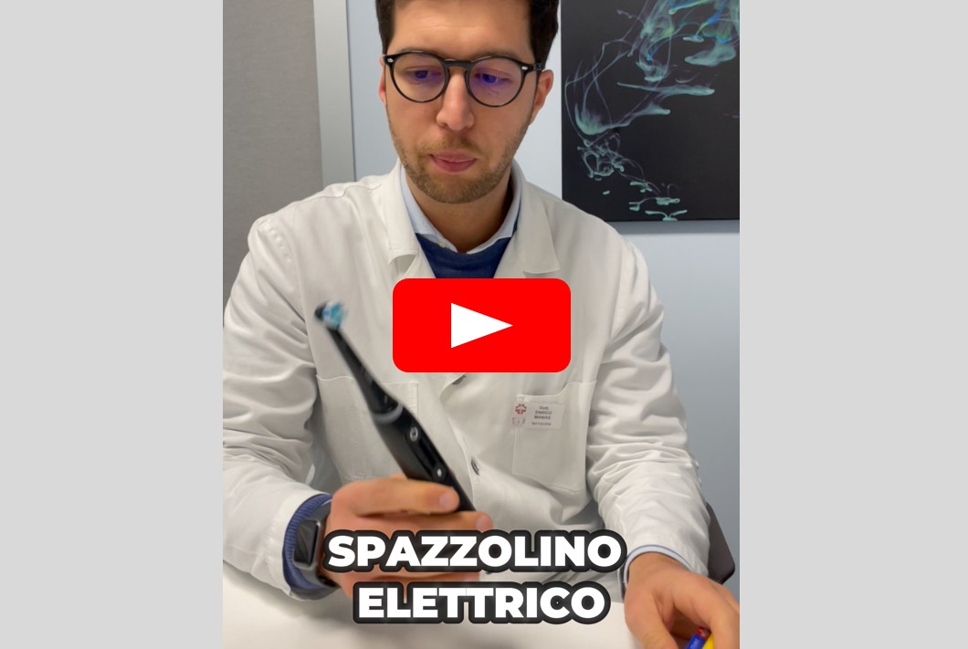 spazzolino elettrico o manuale