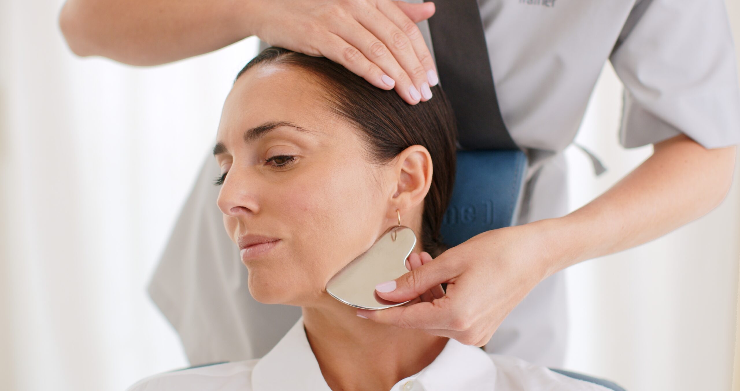 BEAUTY ROUTINE Masterclass in Farmacia Masterclass Beauty Routine Comfort Zone in Farmacia Favero